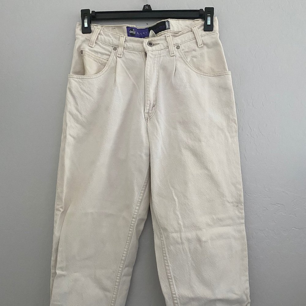 Vintage Cream Silver Tab Levi's